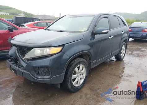 2011 Kia Sorento from USA, damaged, VIN 5XYKTTA11BG167277